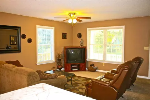 256 Oconee Station Rd, Walhalla, SC 29691 photo 4
