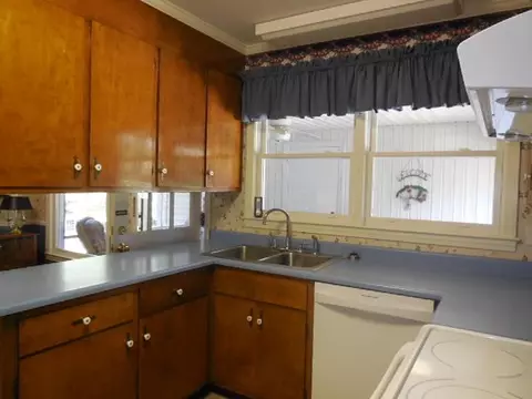 408 Old Stagecoach Rd, Easley, SC 29642 photo 8