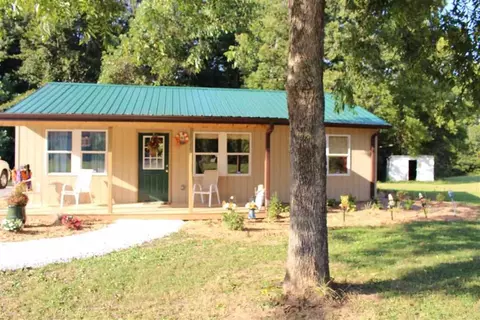 385 Raines Rd, Easley, SC 29640 photo 2