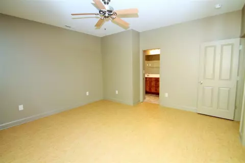 14051 E Camelia Ln, Seneca, SC 29678 photo 7