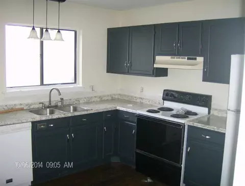 103 Pendleton Ct #B3, Easley, SC 29640 photo 2