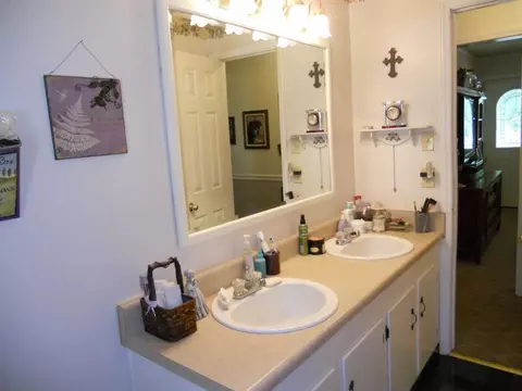 110 Lee Dr, Williamston, SC 29697 photo 14