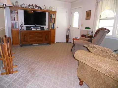 110 Lee Dr, Williamston, SC 29697 photo 4