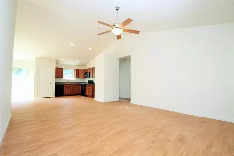 109 N Chestnut St, Walhalla, SC 29691 photo 2