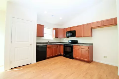 109 N Chestnut St, Walhalla, SC 29691 photo 5