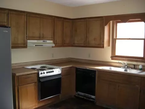 8 Mahaffey Rd, Williamston, SC 29697 photo 3