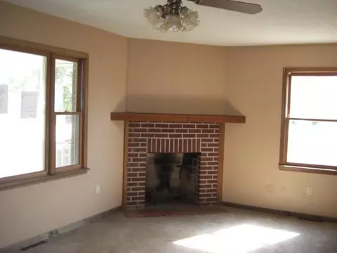8 Mahaffey Rd, Williamston, SC 29697 photo 2