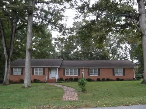 108 Robinall Dr, Easley, SC 29642 photo 1