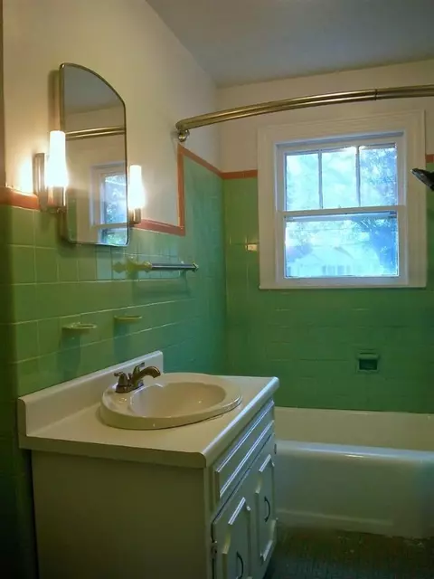 601 E A Ave, Easley, SC 29640 photo 22