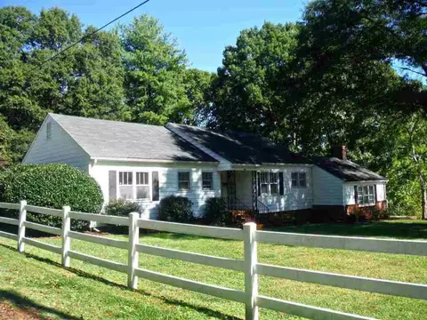 601 E A Ave, Easley, SC 29640 photo 36