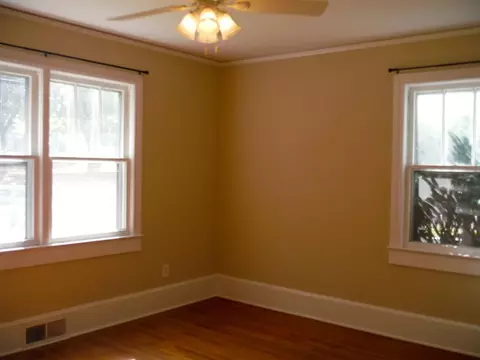 601 E A Ave, Easley, SC 29640 photo 20