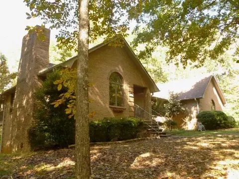 246 Holly Dr, Easley, SC 29640 photo 1