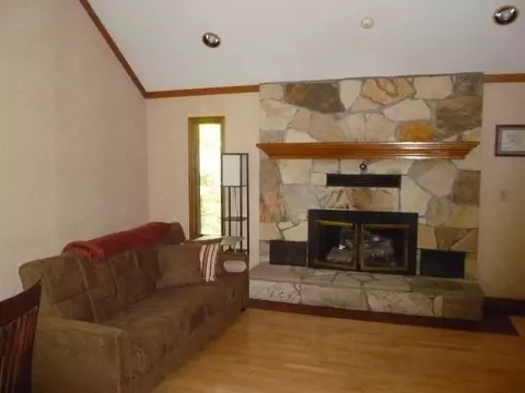 246 Holly Dr, Easley, SC 29640 photo 4