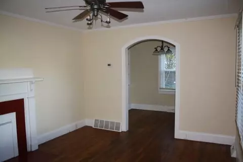 1616 E Calhoun St, Anderson, SC 29621 photo 2