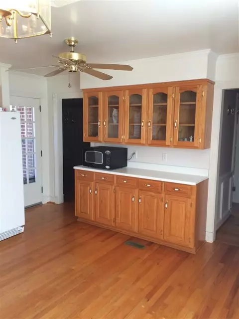 218 Pine Knoll Dr, Easley, SC 29642 photo 5