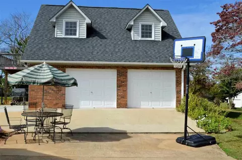 1121 Moorehead Pl, Pendleton, SC 29670 photo 2