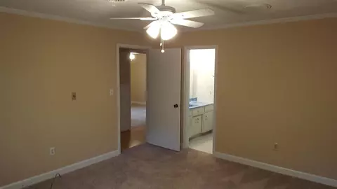 313 Fields Ave, Anderson, SC 29625 photo 9