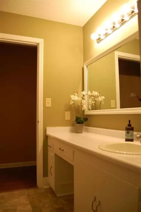 902 Brock St, Central, SC 29630 photo 12