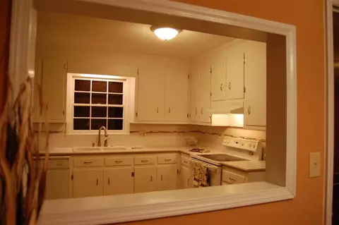 902 Brock St, Central, SC 29630 photo 7