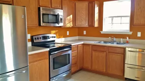 825 E Yorkswell Ct, Moore, SC 29369 photo 11