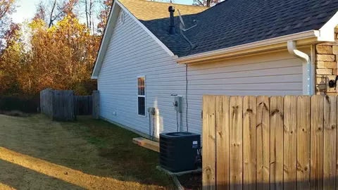825 E Yorkswell Ct, Moore, SC 29369 photo 4