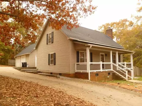142 Richardson Dr, Pelzer, SC 29669 photo 1