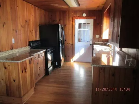 908 Lakeside Dr, Anderson, SC 29621 photo 4