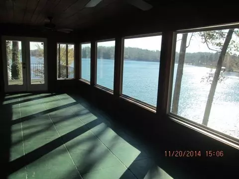 908 Lakeside Dr, Anderson, SC 29621 photo 9