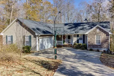 340 Camperdown Ct, Easley, SC 29642 photo 1