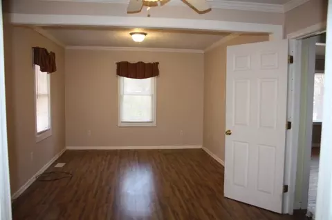131 Carson Rd, Seneca, SC 29678 photo 2
