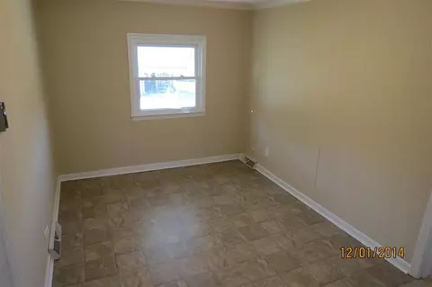 8 Fuller St, Pelzer, SC 29669 photo 9