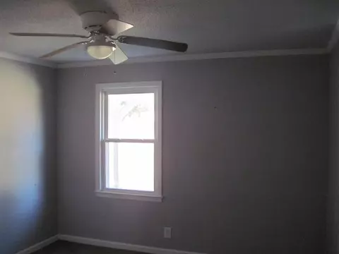 29 Randall St, Williamston, SC 29697 photo 8