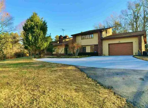202 Henderson Rd, Easley, SC 29642 photo 1