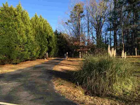 202 Henderson Rd, Easley, SC 29642 photo 24