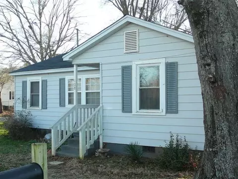 108 Sears St, Anderson, SC 29621 photo 4