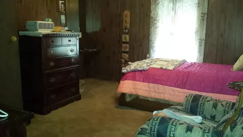 110 Gale Dr, Pelzer, SC 29669 photo 4