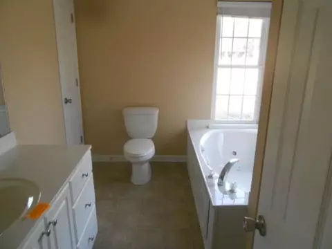 809 Luke Bouknight Rd, Starr, SC 29684 photo 6
