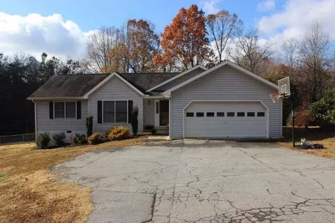 701 Alpine Dr, Seneca, SC 29672 photo 1