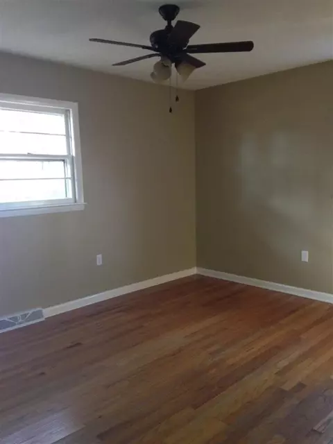 201 Torrington Rd, Walhalla, SC 29691 photo 11