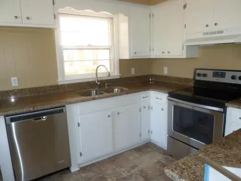201 Torrington Rd, Walhalla, SC 29691 photo 3