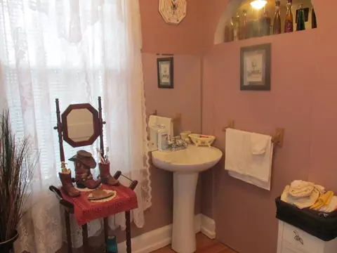 301 W Hampton Ave, Honea Path, SC 29654 photo 11
