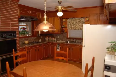 23 Dendy St, Pelzer, SC 29669 photo 7
