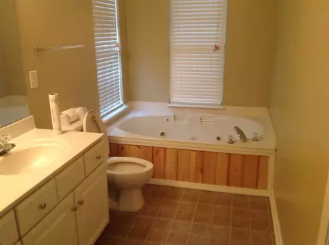 109 Arbor, Central, SC 29630 photo 15