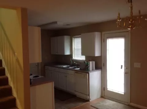 109 Arbor, Central, SC 29630 photo 3