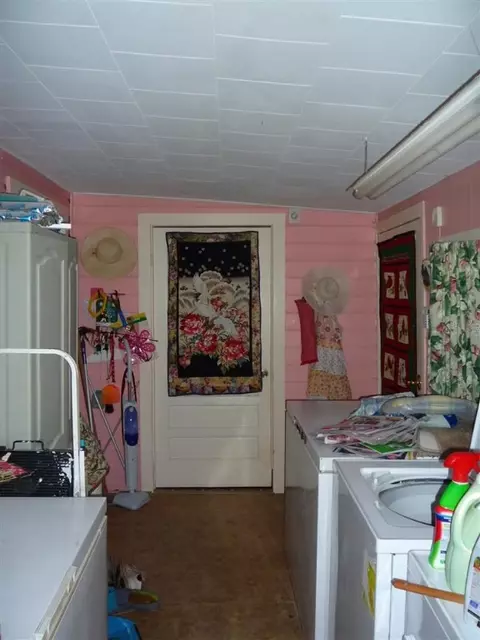 111 Bear Track Rd, Walhalla, SC 29691 photo 2
