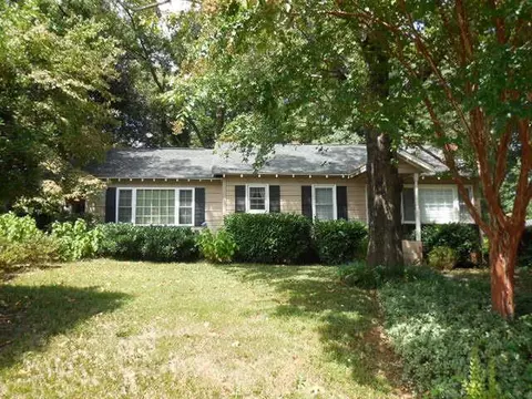 501 E A Ave, Easley, SC 29640 photo 1