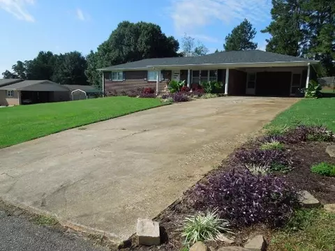 105 Dorr Cir, Easley, SC 29640 photo 3