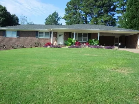 105 Dorr Cir, Easley, SC 29640 photo 2