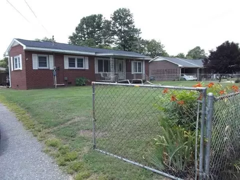 11 Walton Dr, Williamston, SC 29697 photo 3