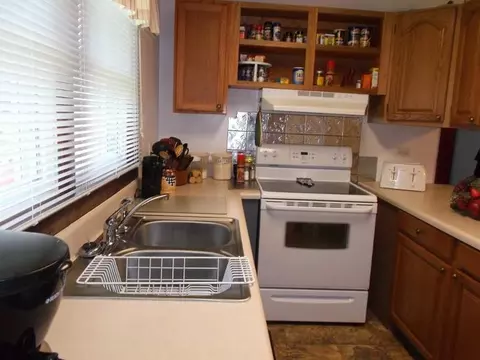 11 Walton Dr, Williamston, SC 29697 photo 11